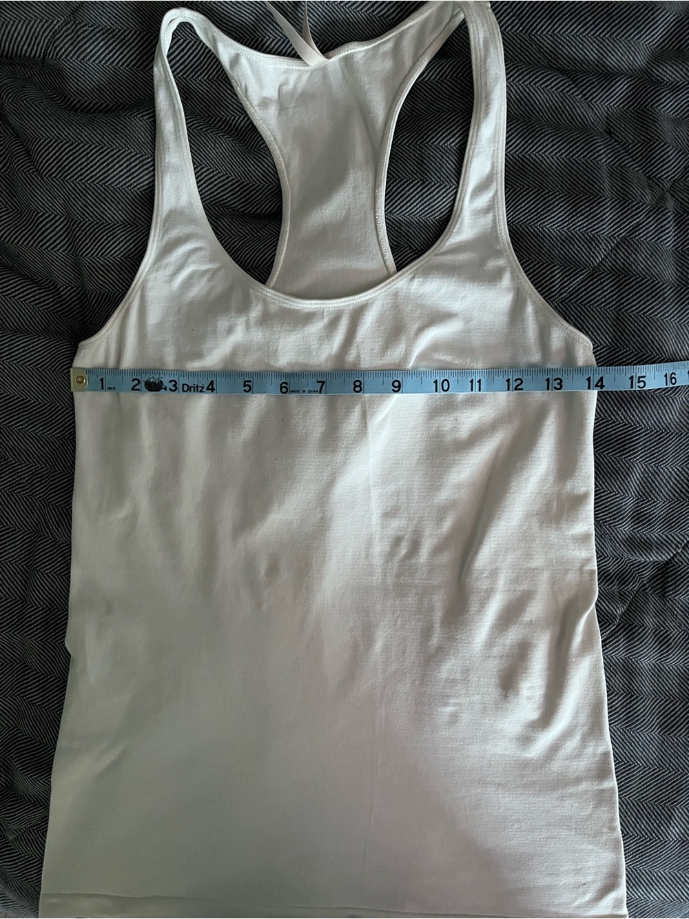 Babaton Sculpt Racerback Scoop Neck Tank Top - Picture 5 of 7